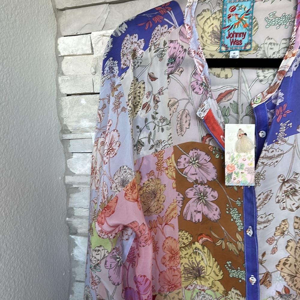 Johnny Was Cosmo Lauren Button-Down Shirt - Picture 7 of 11